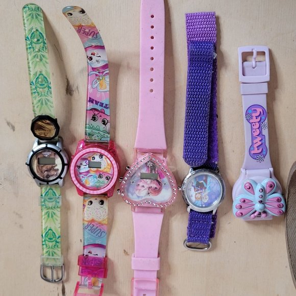 Watch Lot Plastic Novelty Fashion Characters No Batteries Untested Parts Only - Picture 3 of 8